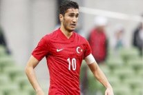 التركي نوري شاهين يعلن اعتزاله دوليا