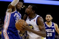 غولدن ستايت يستعرض عضلاته وبول يدخل التاريخ في سن مبكرة