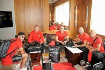 بعثة المنتخب المغربي لكرة القدم تغادر إلى كوت ديفوار