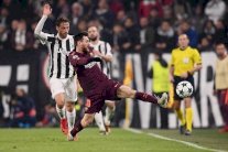 تشلسي وبرشلونة ينضمان لركب المتأهلين وأتلتيكو ينعش آماله