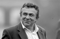 وفاة المدرب البولندي يانوش فويتشيك عن 64 عاماً