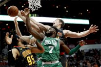 بوسطن يسقط بعد 16 فوزا و وستبروك يتفوق على دورانت