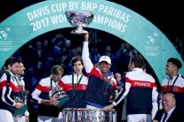 فرنسا تحرز اللقب العاشر في كأس ديفيس على حساب بلجيكا