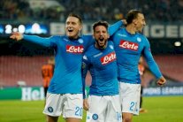 نابولي يستعيد الصدارة ويوفنتوس التوازن