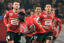 فوز أول للموشي مع رين في الدوري الفرنسي