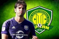 البرازيلي كاكا يفاوض فريقا صينيا