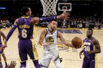 ووريرز يعاني لتخطي ليكرز و41 نقطة لالدريدج