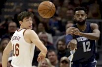 كليفلاند وبوسطن زعيما المنطقة الشرقية