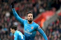 فينغر يؤكد: جيرو ليس للبيع