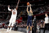 أنديانا ينهي انتصارات كليفلاند ودورانت يتألق مع غولدن ستايت