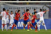 فوز كوريا الجنوبية على جارتها الشمالية