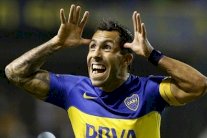 تيفيز حائر: البقاء في الصين... العودة إلى بوكا... أو الاعتزال