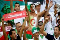 سقوط قتيل في الجزائر في أحداث شغب بين مشجعين لكرة القدم