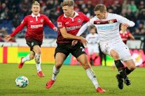 سقوط لايبزيغ وباير ليفركوزن يهدر فرصة الاقتراب من الصدارة