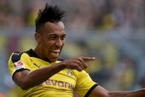 أوباميانغ يمدد عقده مع دورتموند حتى 2021