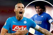 هامسيك يعادل رقم مارادونا كأفضل هداف في تاريخ نابولي
