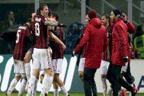 ميلان يحسم الدربي اللومباردي ويبلغ نصف نهائي كأس إيطاليا