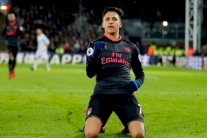 فينغر لا يخشى فقدان سانشيز مطلع 2018