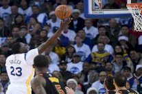 غولدن ستايت يُسقط كليفلاند وفيلادلفيا يتجاوز نيويورك