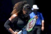 سيرينا وليامس تعود إلى الملاعب في دورة أبوظبي الاستعراضية