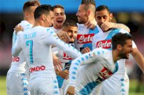 نابولي يسعى لانهاء عام 2017 في صدارة الدوري الإيطالي