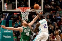 بوسطن يتفوق على هيوستن وسان انتونيو يتابع صحوته