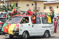 العاصمة الكاميرونية تحتفل 