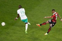 نيس وليون يستعيدان توازنهما في الدوري الفرنسي