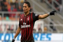 مونتيلا يرد على باكا: عليه باختيار مطعم جيد ليلعب أساسياً !