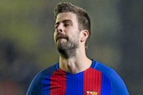 جيرارد بيكيه يعيش أزمة نفسية في برشلونة