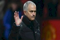 مورينيو منزعج من عدم فعالية فريقه أمام المرمى