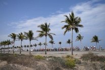 النروجي كريستوف بطل المرحلة الأولى من طواف عمان الدولي