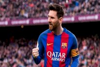 برشلونة يُطلع ميسي على عقده وبارتوميو يلتقي مع والده
