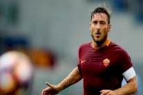 توتي يختار طريقه بعيداً عن نادي روما بعد الاعتزال