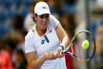 خروج تشيبولكوفا وجابر من دورة دبي وتأهل رادفانسكا وبويغ