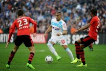 مرسيليا يهزم رين ونيس ثانيا مؤقتا في الدوري الفرنسي