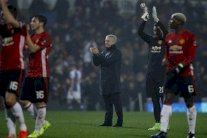 مورينيو يريد تدشين عهده في مانشستر يونايتد بلقب أول