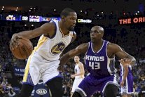 ووريرز يؤكد تفوقه على كليبرز في الـNBA