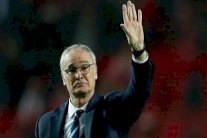 إقالة رانييري: مورينيو يعرب عن دعمه ومانشيني يأسف ولينيكر يبكي