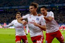 هامبورغ ينهض من كبوة بايرن ميونيخ