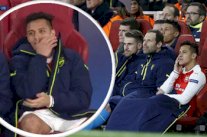 أليكسيس سانشيز يواصل استفزاز جماهير أرسنال 