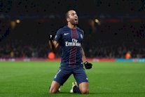 مدرب البرازيل يواصل استبعاد لوكاس مورا