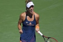 كيربر إلى ثالث أدوار انديان ويلز بصعوبة