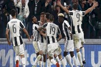 يوفنتوس قريب من ربع النهائي وآمال ليستر قائمة