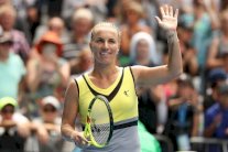 كوزنتسوزفا إلى ربع نهائي دورة انديان ويلز