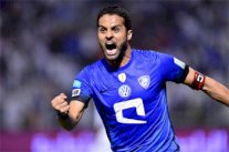 فوز متأخر للهلال على الفتح والأهلي يستعيد توازنه أمام الوحدة