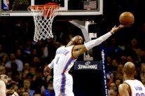 وستبروك يتابع هوايته المفضلة في تسجيل الثلاثيات المزدوجة