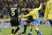 لاس بالماس يفرمل فياريال في الدوري الإسباني