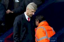 فينغر سيبقى في آرسنال بحسب مدرب وست بروميتش ألبيون