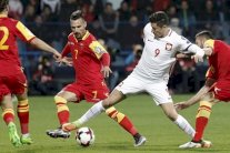 بولندا تخطو خطوة مهمة نحو نهائيات كأس العالم